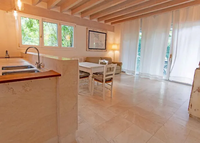 - Insel Elba 23681 アパート *